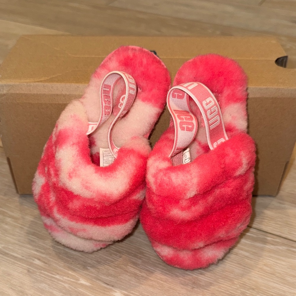 UGG T FLUFF YEAH SLIDE Marble Pink Tie-Dye Fluffy Slippers